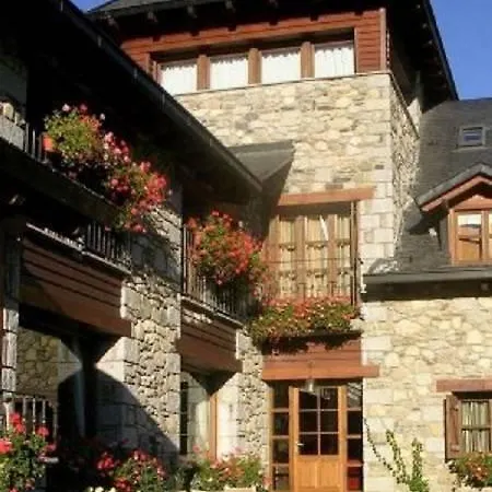 Selba D'ansils מלון 3*