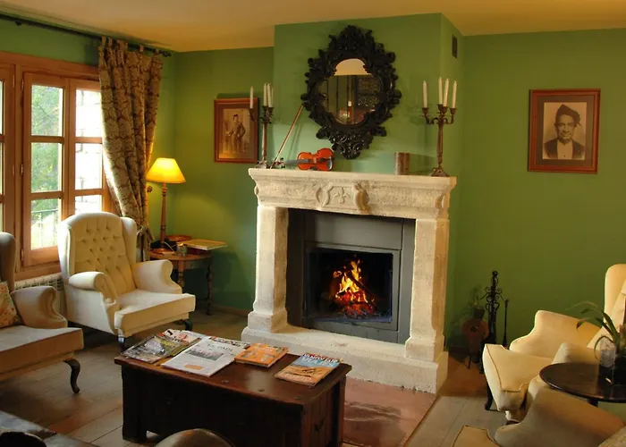 호텔 Selba D'ansils 3*